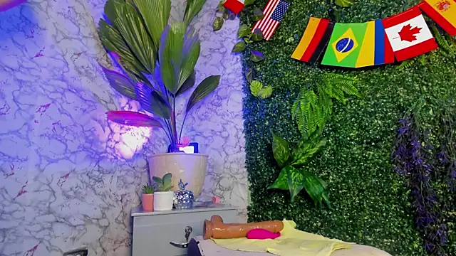 laurengarciaa live