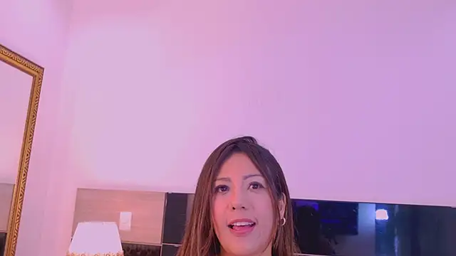 SilvyStones live