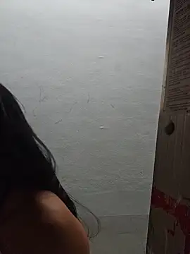 Carla_Alvez live