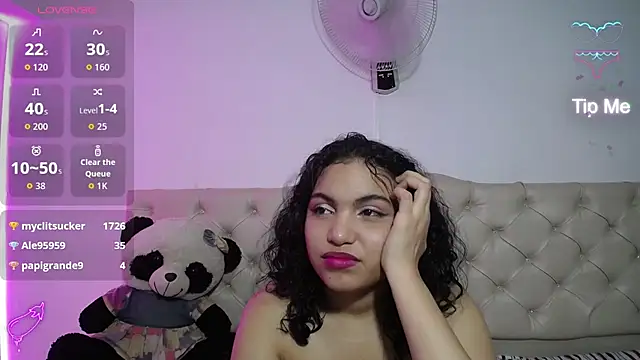 valeria_martinez19 live