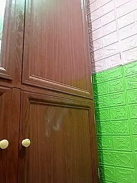 AmyLinee01 live