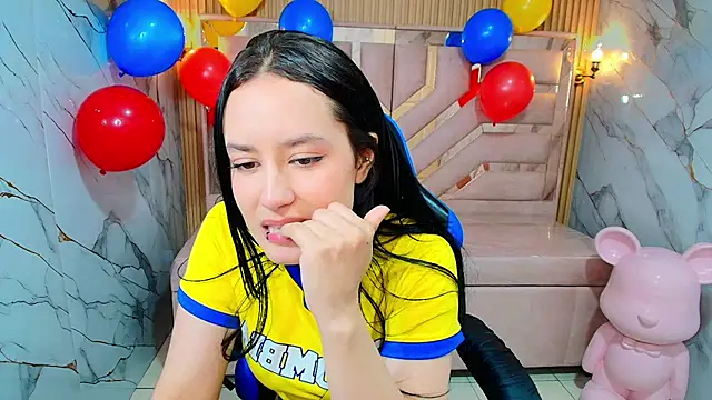 Aleja_r_ live