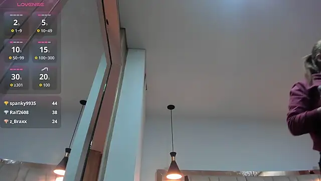 Helenn_Moore live