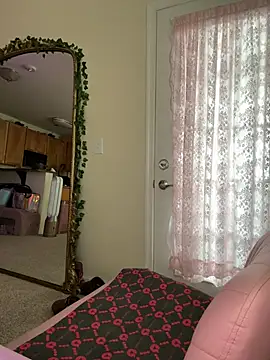 PiggyRose live