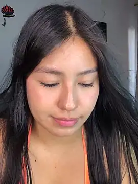 EmmaRossem live
