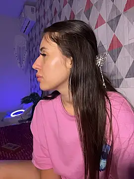 Lira_Fayeee live