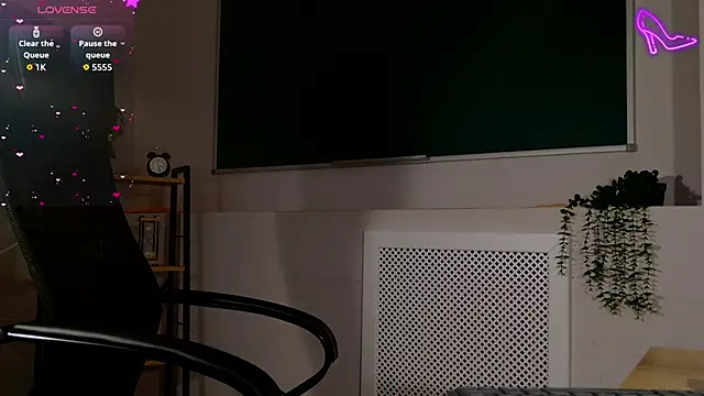 ClaireMathis live