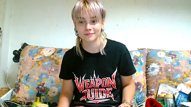 Sophie_Bell live