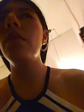 Carla_Alvez live
