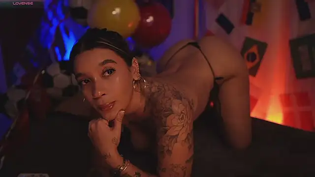 HannahW_ live