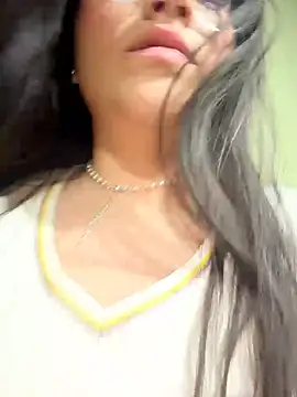 Veronica_Wins_ live