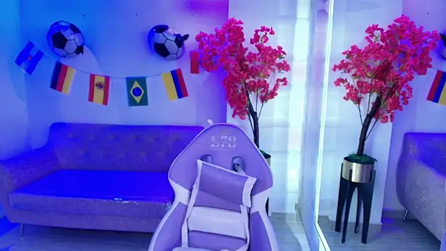 Anie_johnson live