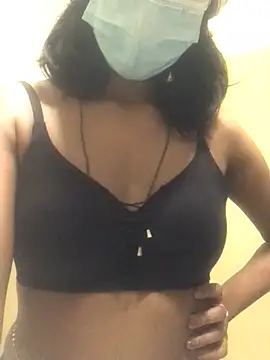 queen_shelly live