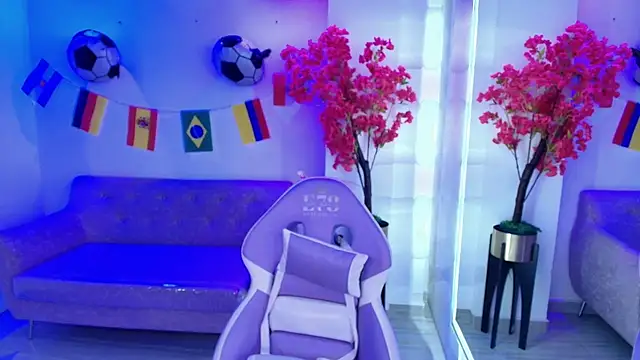 Anie_johnson live