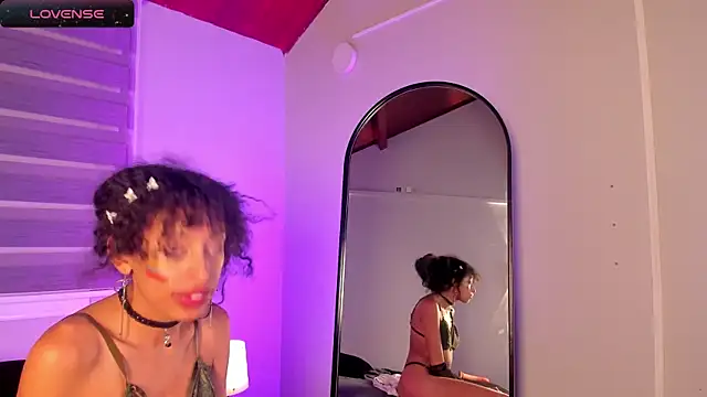 Tamia_25 live