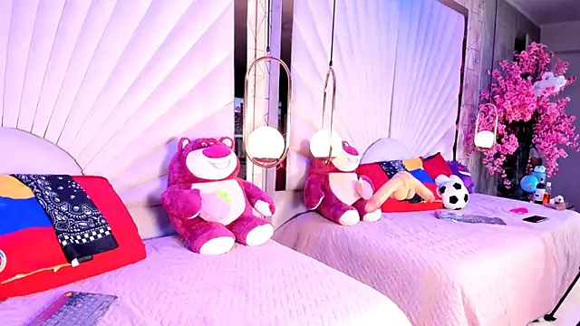EmmaWilliam1 live