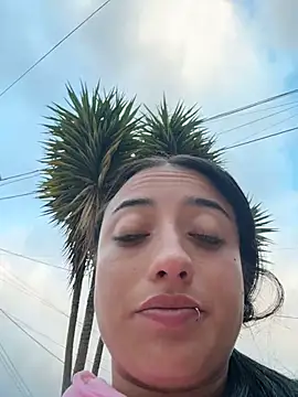 Ady_18 live