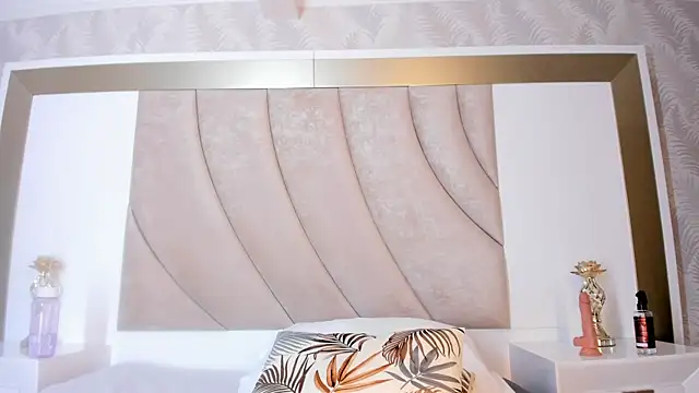 EbonyJoyce live