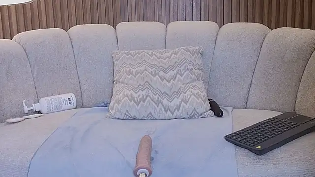 anellejones live