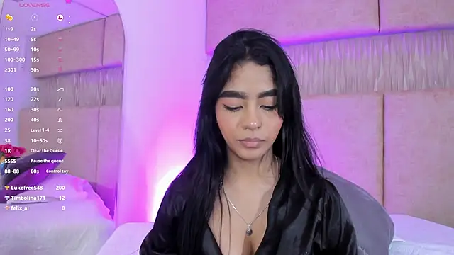 _kyraa_ live