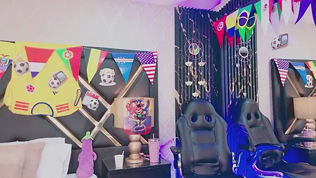 MeganRoseh live