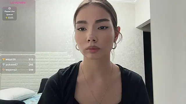 MarylnMonnier live