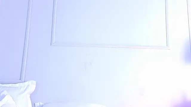 VioletBloomm live