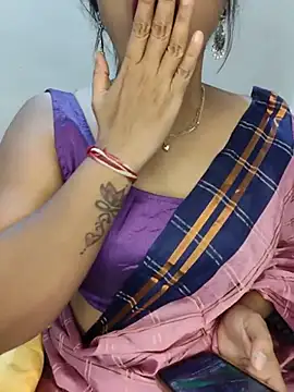 Marathi_rani2 live