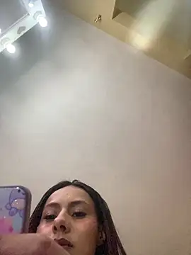 im_Emily_LS live