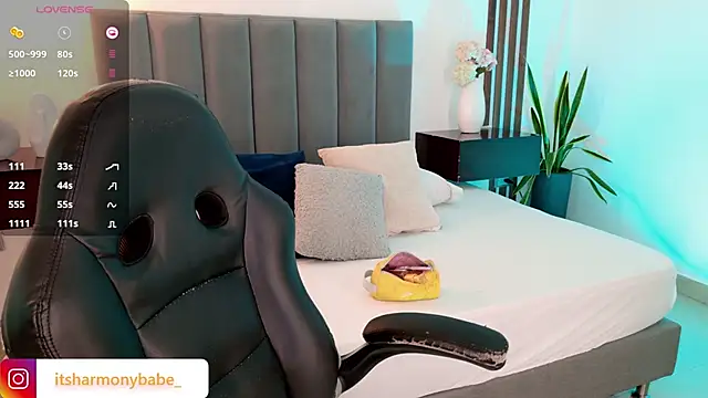 Harmonybabe_ live