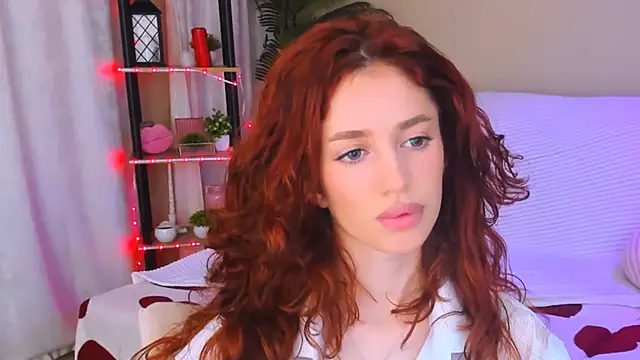 ChristinaConteeree live