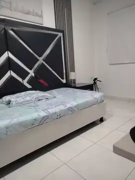 Natasha_miilf live
