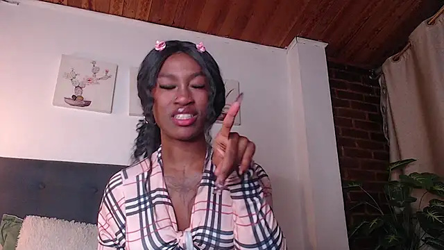 nikkystorm1_ live