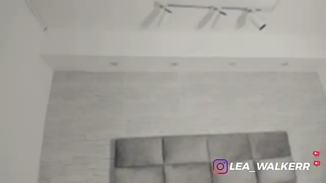 lea_walkerr live