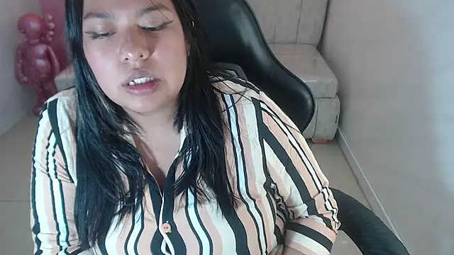 Isaa_s live