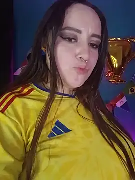 Lena_black_ live