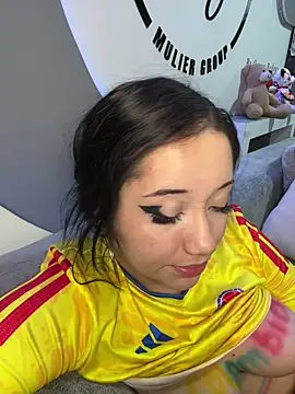 BarbieBonnet live