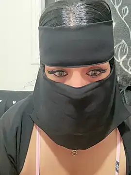 mari_layali live