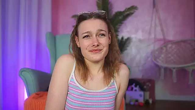 LeilaBie live