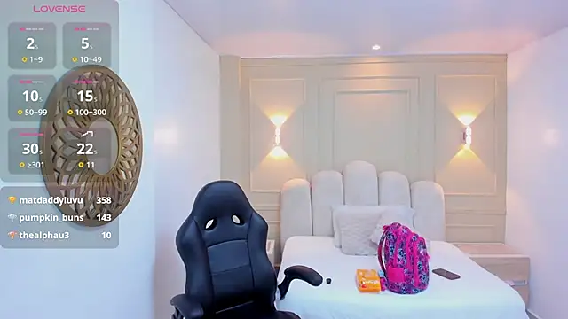 LESLYSIMPSON live