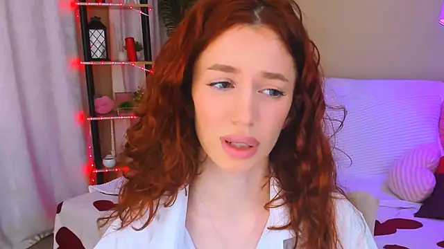 ChristinaConteeree live