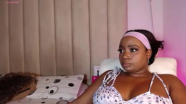 Britanymooree live