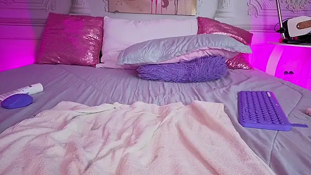 Carohorny4u live