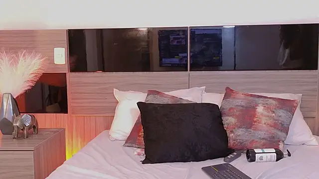 LaraBelmon live