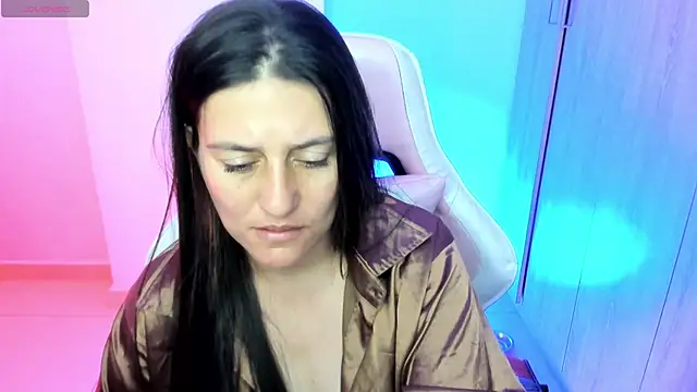 Saskyaa live