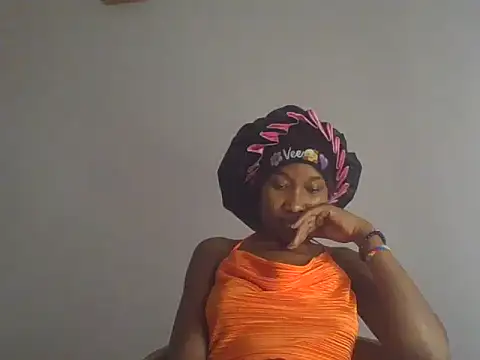 Blonde_slimy live