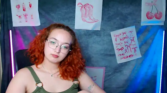 MissAriaa live