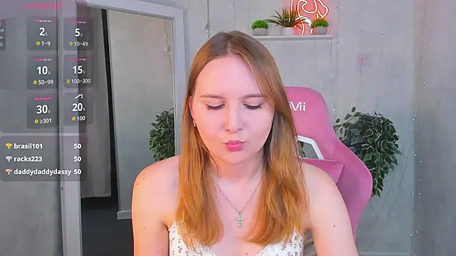Emmaa_Kimm live