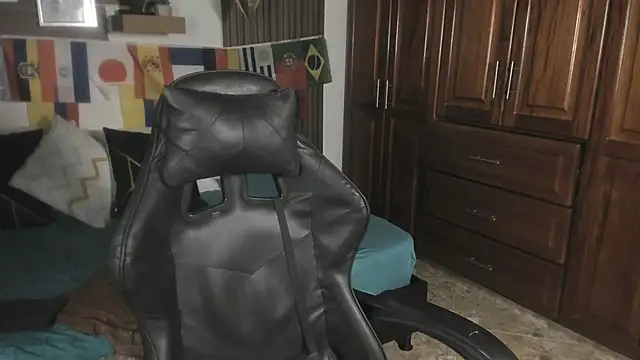 Alucarda666 live