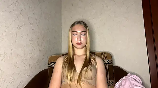 AlinaTeaseX live